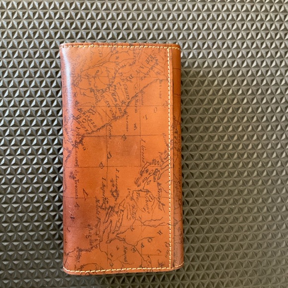 Patricia Nash Terresa Riot Rust Signature Map Print Leather Wallet - Picture 2 of 4